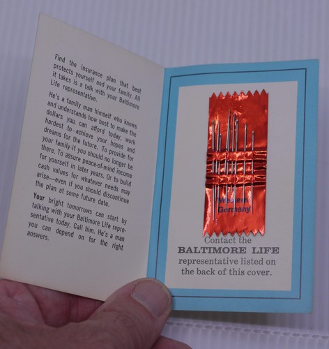 2 VINTAGE ADVERTISING SEWING NEEDLE BOOKS, BALTIMORE LIFE, KELLOGG'S CEREAL - Picture 5 of 6