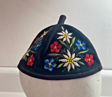 Vintage Mid Century Embroidered Beanie cap Black with multicolored Flowers Folk