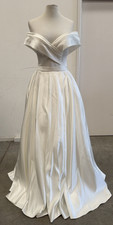 Wedding Dress Off The Shoulder Satin Style Corset With Veil Size 36 Bridal