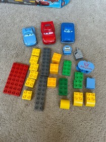 LEGO DUPLO Disney Pixar Cars Flo's Caf&eacute; (set number 5815)