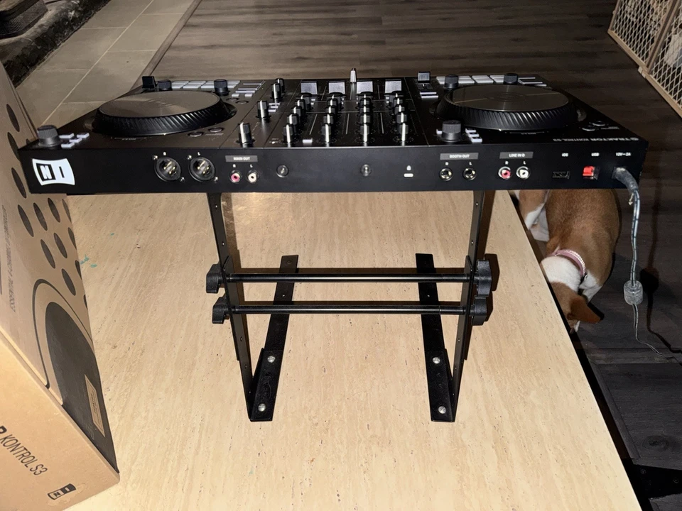 Native Instruments Traktor S3 - Lightly Used - Image 4 of 4