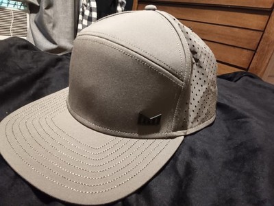 melin trenches olive green XL excellent shape.not available anywhere