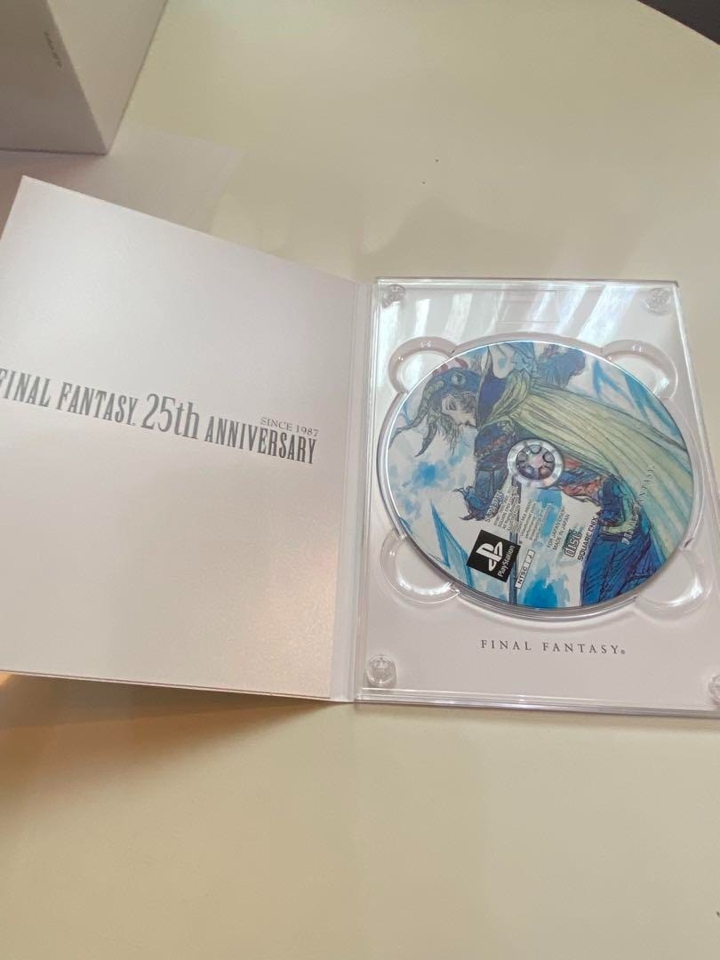 Final Fantasy 25th Anniversary Ultimate Box Limited Edition Square