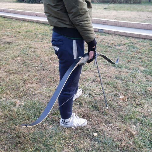 60" Takedown Recurve Bow 25-65lbs Archery Shooting Hunting Bamboo Core Limbs - Picture 2 of 9