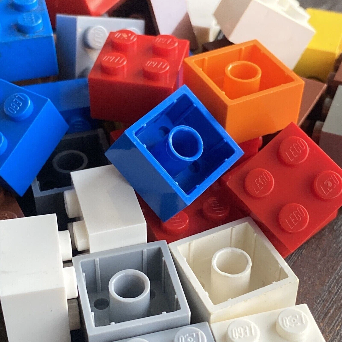 LEGO 3003 2x2 pieces QTY 10 Choose COLOR Bricks