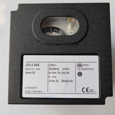 1PC Siemens LFL1.333 Gas Burner Controller FL1333 New In Box Expedited Shipping