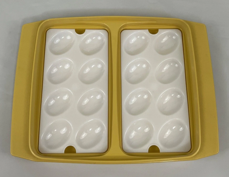 TUPPERWARE Retro Bandeja de Huevos Deviled Contenedor 2 Insertos Amarillo Blanco Tapa 723-1 Foto 2 de 4