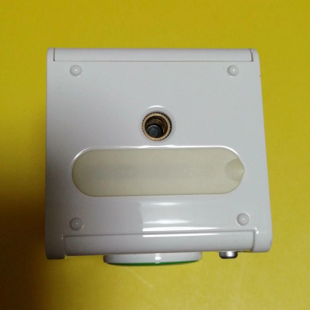 BONZART AMPEL Twin Lens Digital Camera Premium White Edition JAPAN
