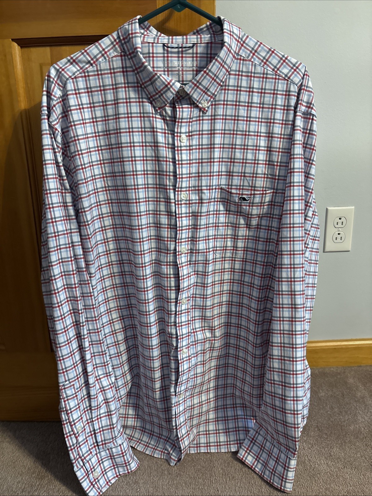 Vineyard Vines Featherweight Performance Men’s Lo… - image 1