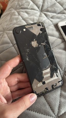 iPhone SE Space Grau Defekt Ersatzteilspender Gehäuse Bastlerware Ohne Display 