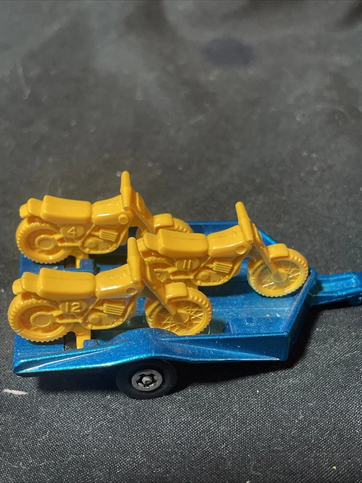 1971 “MINT” Matchbox Superfast Citroen S.M. STP Blue With Motorcycle And Trailer - Image 4 of 4