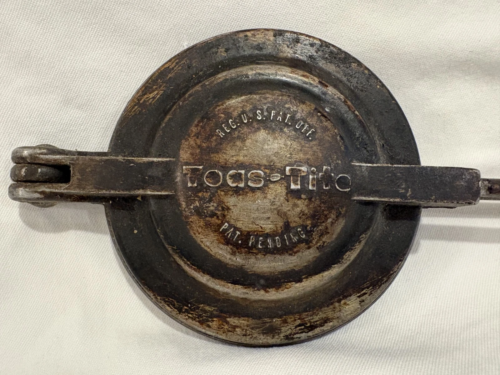 Vintage Toas-Tite "Pie Iron Sandwich Maker" 1940's "Pat. Pending" Model 15.5"