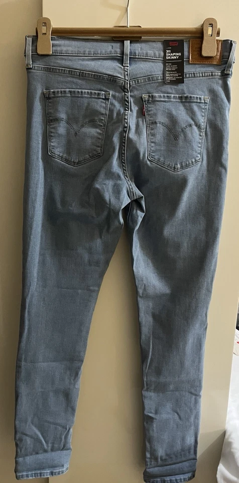 Levi’s 311 Mid Rise Shaping Skinny Jeans Brand New With Tags Women’s W31 L30 - Image 3 of 4
