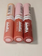 Lip Gloss Set of 3 Variety Tones Cover Girl Yummy Gloss NWT Lot of 3