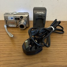 Olympus Camedia C-60 Zoom Digital Compact Camera with Original Charger Battery