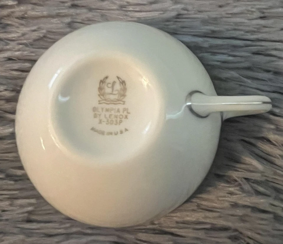 Juego de 8 tazas y platillos de té Lenox Olympia PL con adornos de platino hechos en EE. UU. X-303P Foto 4 de 4