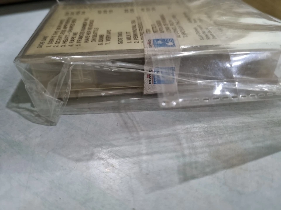 Nirvana In Utero INDIA EDITION CLAMSHELL CASSETTE SEALED MINT TAPE 1998 GEFFEN - Image 4 of 4