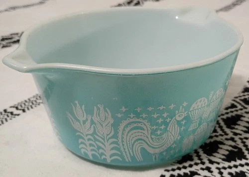 Vintage Pyrex #473 Turquoise Blue Amish Butterprint 1 QT Casserole Dish No Lid