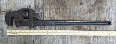 Vintage Genuine Stillson Walworth 24  Adjustable Pipe Wrench Boston USA