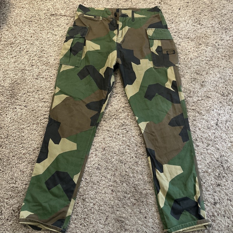 10deep Camo Pants Size 36