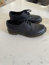 Dr Martens Women's 1461 Virginia Leather Oxfords womens size 9, men size 8