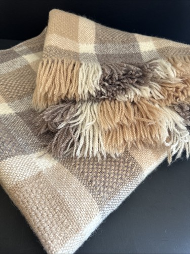 Vtg Pendleton Pure Virgin Wool Fringe Throw Blanket 66x52 Gray Beige Plaid USA - Picture 2 of 24