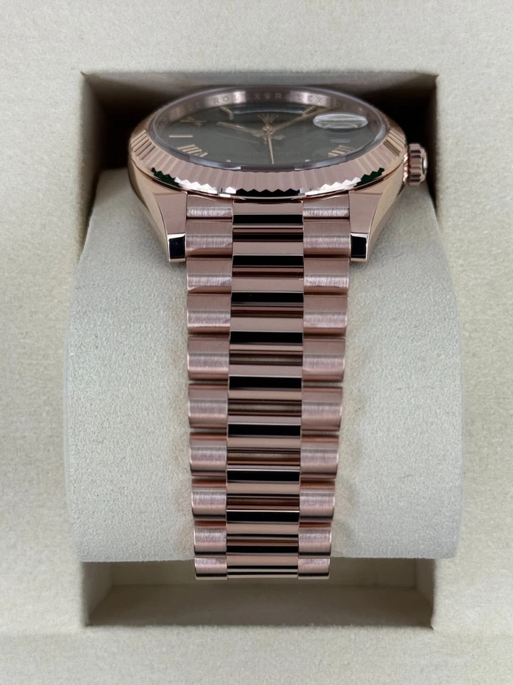 NEW 2025 Rolex Day-Date 40mm 228235 Presidential Rose Gold Olive Dial - Image 3 of 4