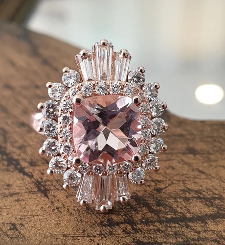 Expensive design ring with Morganite cushion cut gold pelted silver female ring. - Picture 5 of 7