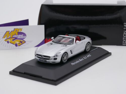 Schuco 07457 # Mercedes Benz SLS AMG Roadster ( A197 ) Bj. 2012 " silber " 1:43 - Picture 1 of 3