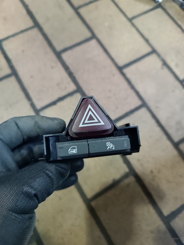 Opel Corsa D S07 Warnblinkschalter Zentralverriegelung Schalter ZV 13189529 AU