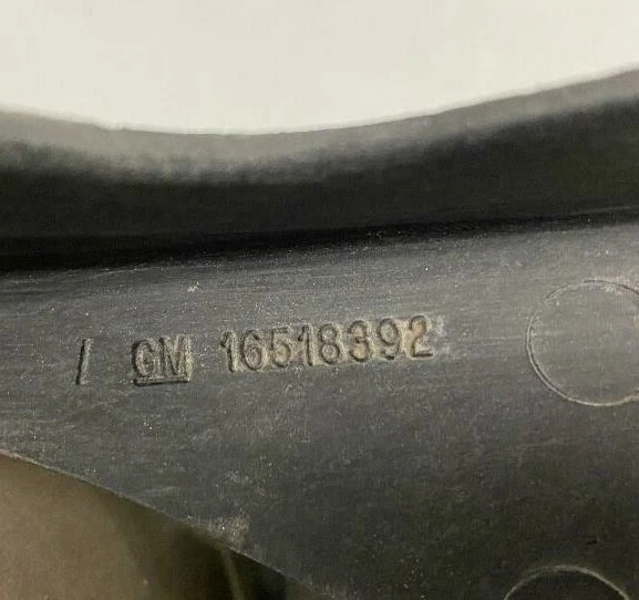 FARO DERECHO CHEVY CAVALIER 1995-1999 P/N 16518392 ORIGINAL FABRICANTE ORIGINAL USADO PIEZA GM Foto 3 de 4