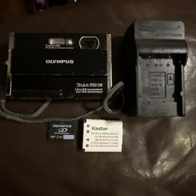 Olympus Stylus 1050SW 10.1MP Camera Black w/ xD Card & Battery Charger