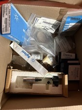 Agilent HPLC Column HunterLab Chase Filter Lab Equipment Parts Mixed Lot
