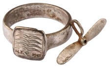 WW 2 GERMAN 14. X. 1941 LUFTWAFFE PILOT'S RING AND PROPELLER PENDANT