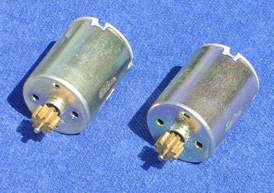 Pair of Lionel MPC 8903-120 DC Can Motors NEW 1970s