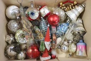 Konvolut alter Christbaumschmuck Glas bemalt ua Gablonz (IA204)