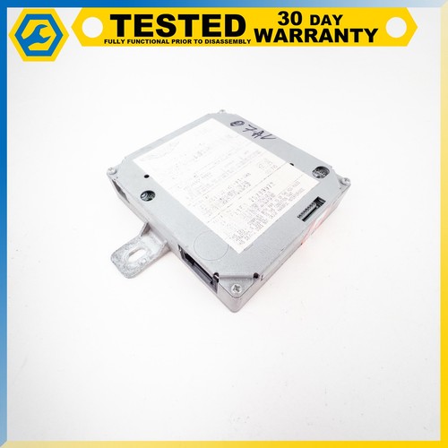 Aston Martin Vantage 2006-2012 Radio tuner Photo - $66