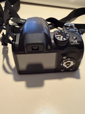 Fujifilm FinePix S4500 S Series 14.0MP Digitalkamera - Schwarz - Bild 1 von 4