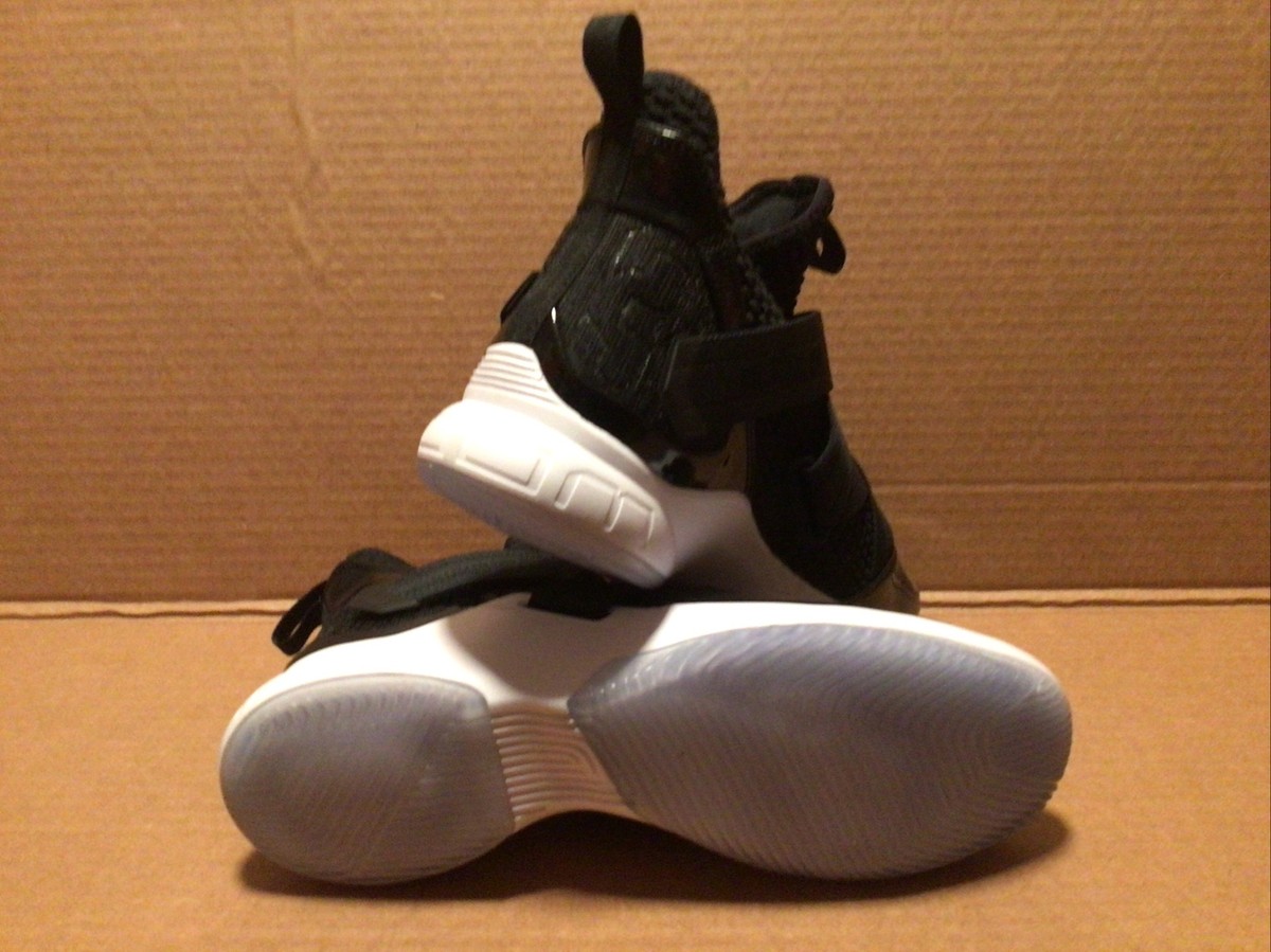 Nike Lebron Soldier 12 SFG black/white size 10.5 mens | eBay