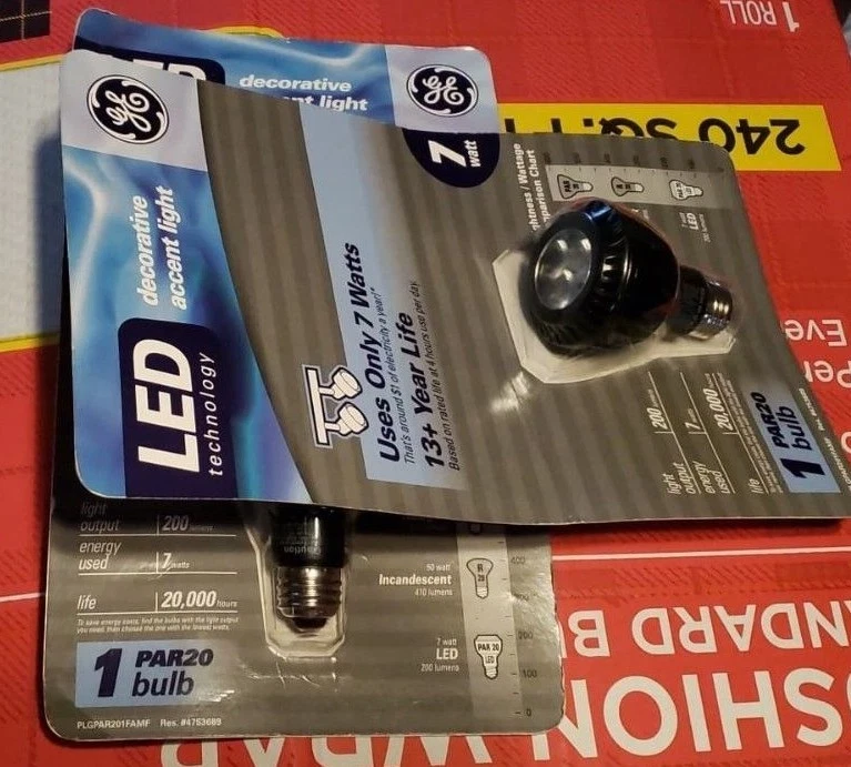 Two GE Light Bulb Par20 7 Watt LED 13+ Year Life Decorative Accent Light Combo - Image 4 of 4