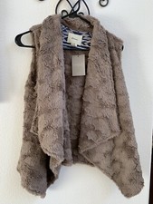 Anthropologie Elevenses Beige / Chocolate Faux Fur Vest Size S