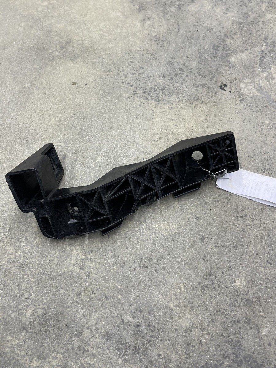 spe　0913 KIA SOUL FRONT BUMPER LOWER MLDG TXT-BLACK/COVER SUPPORT (LX