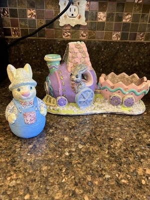 Rare '02 Accents Unlimited Easter Eggspress Candy Dish & Bunny Conductor Read