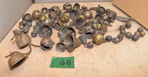 Lote primitivo coleccionable 85 campanas de trineo bronce latón caña y más buggy - Imagen 1 de 11