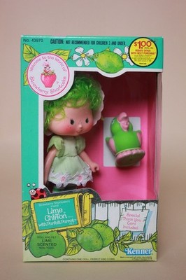 Kenner Strawberry Shortcake ''Lime Chiffon'' Puppe und Parfait der Papagei 1981