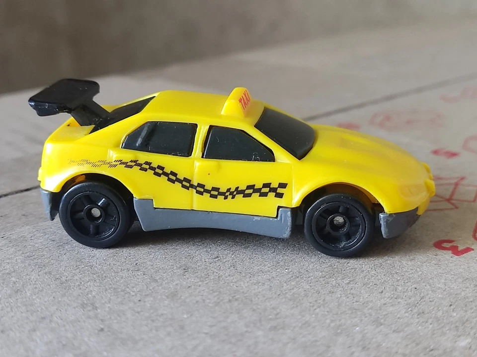 Hot Wheels Yellow Cab Taxi 1994 Plastic Retro Car Small Model Car - Image 4 of 4