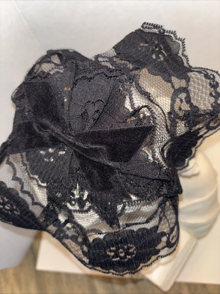 "Gorra de 10"" de encaje de oración capilla templo negra con peine para el cabello cubierta para la cabeza nueva en paquete" Foto 2 de 4