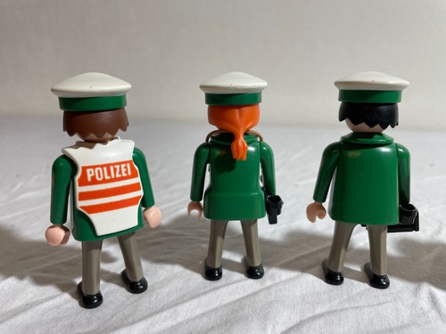 Playmobil Polizei Figuren Set - 5 Polizistinnen + 4 Polizisten + Zubehör - Bild 9 von 24