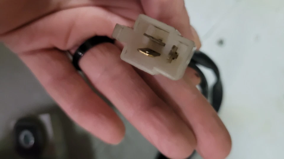 KAWASAKI 600R/ZX600 NINJA TAIL LAMP 1988-1997 23025-1166 - Image 3 of 4