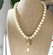 Vivienne Westwood White Pearl Drop Gold Necklace Choker Chain
